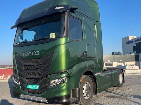 IVECO S-WAY AS440S50T/P - Hover