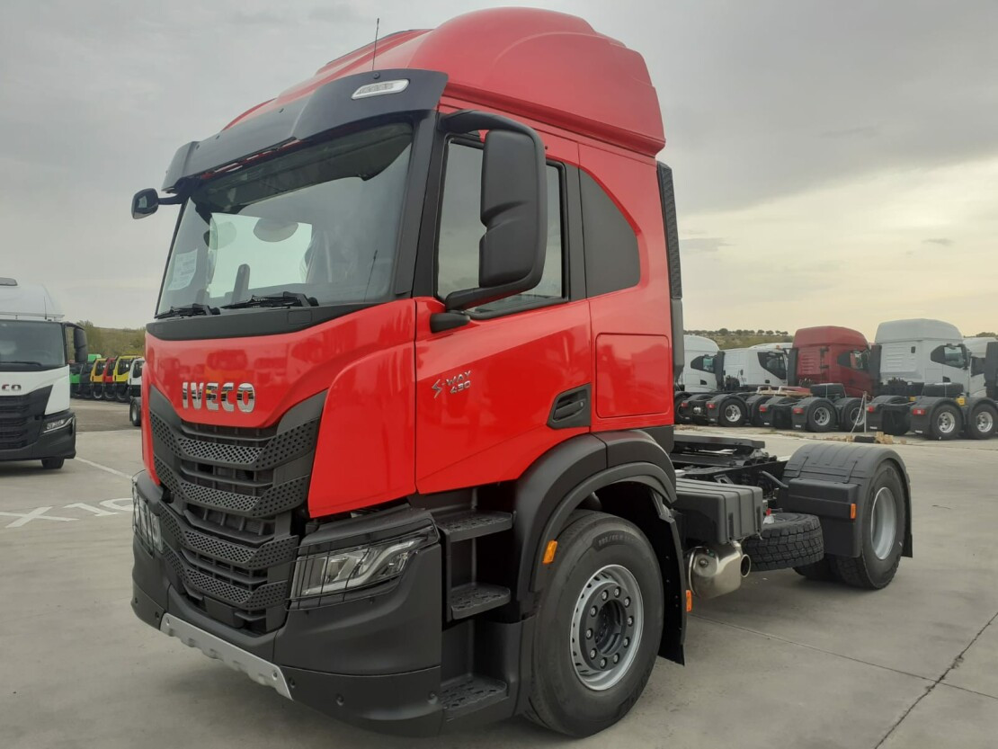 IVECO S-WAY AT440S43T/P ON
